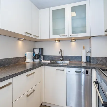 Haus Duenenburg Duenenburg 16 アパート *